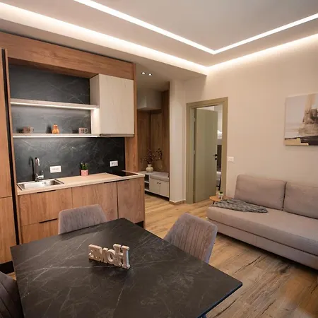 Fael Luxury Wlora