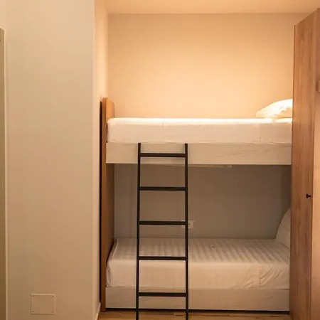 Fael Luxury فلورا