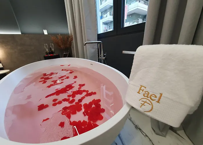 Fael Luxury شقة فندقية